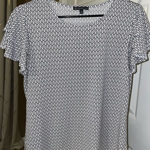 Adrianna Papell short sleeve blouse